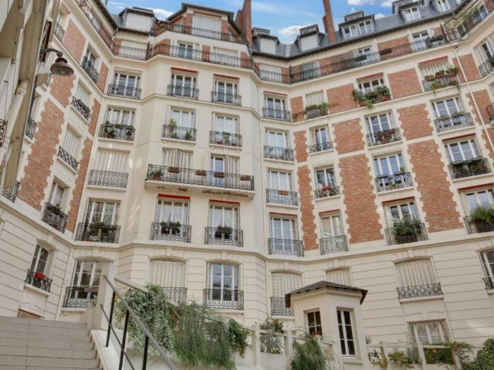 4 People Apartment Close To Eiffel Tower By Weekome Παρίσι Εξωτερικό φωτογραφία